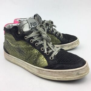 P448 Love B Mid Top Sneaker  sz 7M